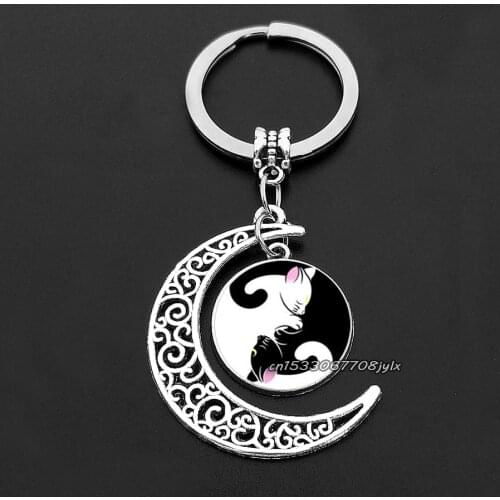 Cute White and Black Glass Cabochon Crescent Moon Keychain for Women Lovely Cat Key Ring for Girl
