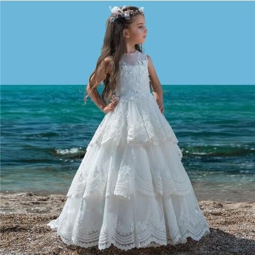 New Arrival Pageant Gowns For Girls Tiered Appliques Sweep Train Flower Girl Dresses 2019 Princess Beading First Communion Dress