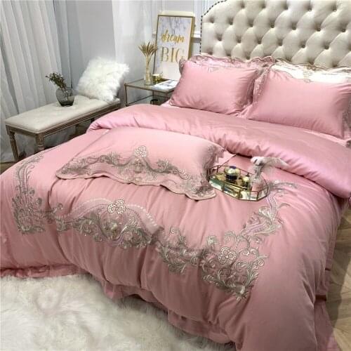 Luxury pink Embroidered 80S Egyptian cotton Royal Bedding sets Queen King Wedding Duvet cover Bed sheet set Pillowcases 4pcs