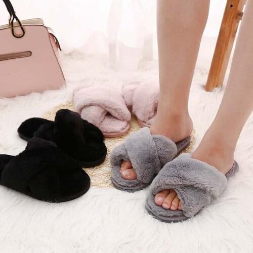 Winter Women Home Slippers with Faux Fur Fashion Warm Shoes Woman Slip on Flats Female Slides Black Pink Plus Size YYJ126