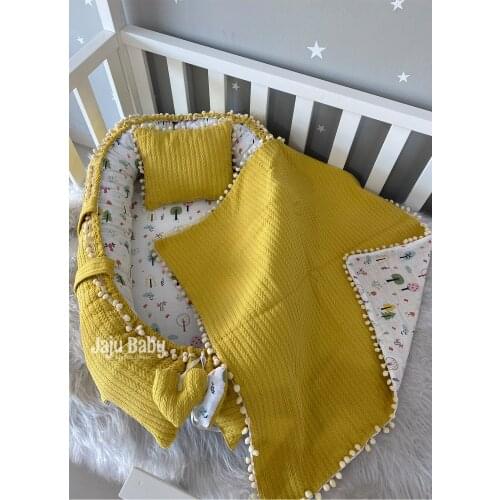 Jaju Baby Special Handmade Mustard Knit Pique Fabric and Muslin Fabric Pompon 3-Piece Babynest Set