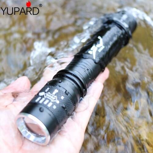 XM-L2 tactical flashlight powerful waterproof underwater scuba diving zoom lantern fill light torch T6 white light LED camping