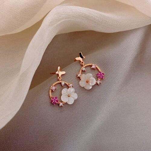 Korean Cute Zircon Butterfly Drop Earrings For Women Exquisite Rose Gold Star Earrings New Design Fashion Jewelry Brincos