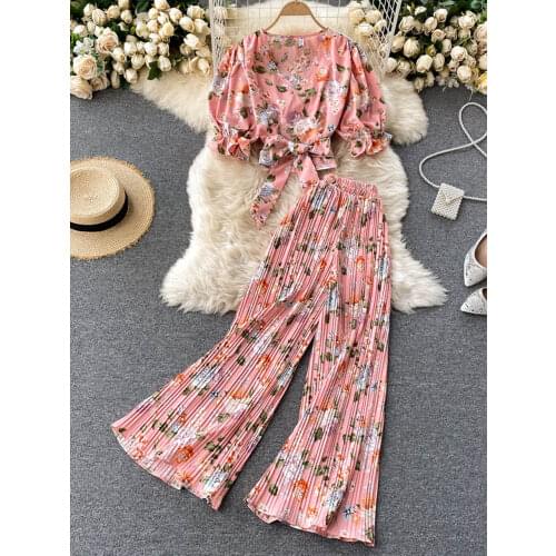 2021 New Two-piece Suit Female Bowknot Decorated V-neck Puff Sleeve Short Top All-match Pleated Wide-leg Pants UK567