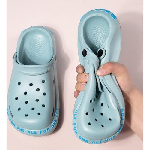 New Summer Slippers Aqua Breathable Water Beach Shoes for Men Jelly Slides Men Clogs Sandals Flat Shoes Plus Size 40-45