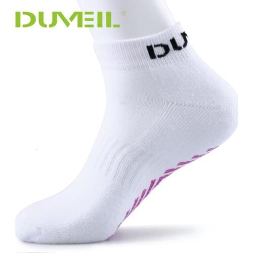 DUVEIL Women Sports Socks Assist Exercise Short Socks For Runnuing Antiskid Booster Buffered for Jogging Long Jump Students