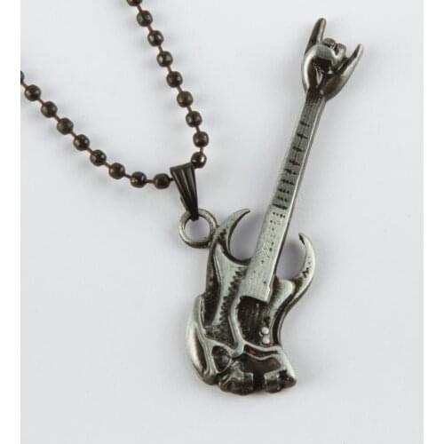Guitar With Metal Men 'S Necklace
