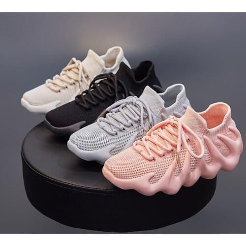 2021 autumn new womens shoes casual retro lace-up anti-skid classic flying woven couple single shoes four-color 35-45 yards