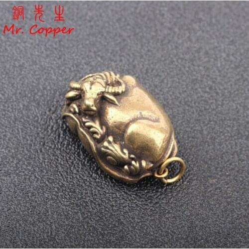 Antique Bronze SleepingCattle Statue Tea Pets Desktop Ornaments Solid Copper Bull Figure Home Decoration Pendant Decor Accessory