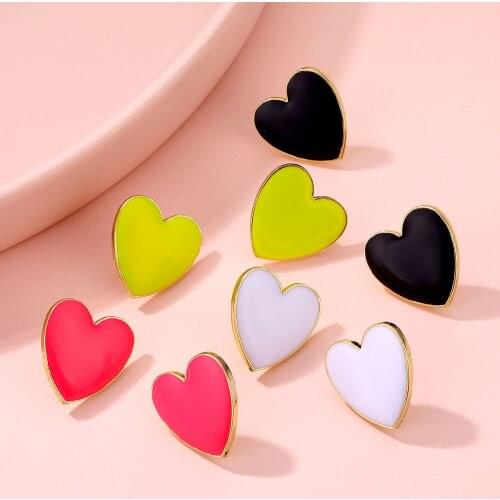 2020 Street Style Black White Pink Yellow Heart Stud Earrings For Women Cute Lovely Love Heart Statement Earring Korean Jewelry