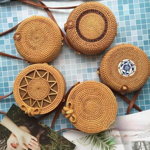 Circular Straw Shoulder Bag Round Woven Rattan Bag Small Women Hand Bags Summer Hollow Handmade Messenger Crossbody Bags
