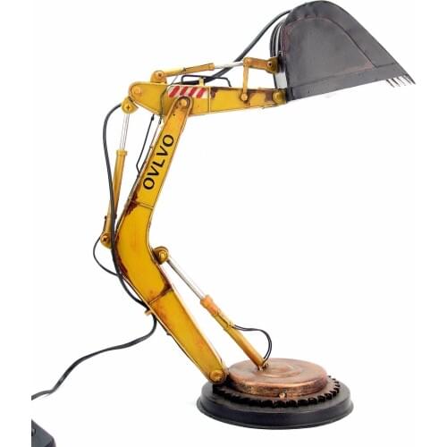 Iron Vintage Model Antique Metal Punk Table Lamp Desktop Decoration Excavator Shaped Lamp Creative Industrial Wind Lightin
