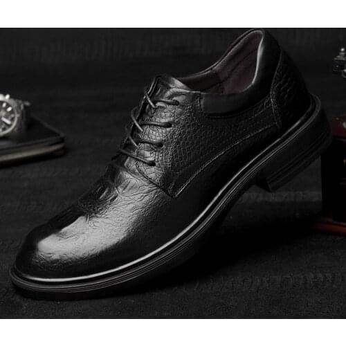 Luxury Brand Leather Men Business Pointy Black Shoes Breathable Formal Wedding Basic Shoes Men Dress Shoes Fashion Big Size