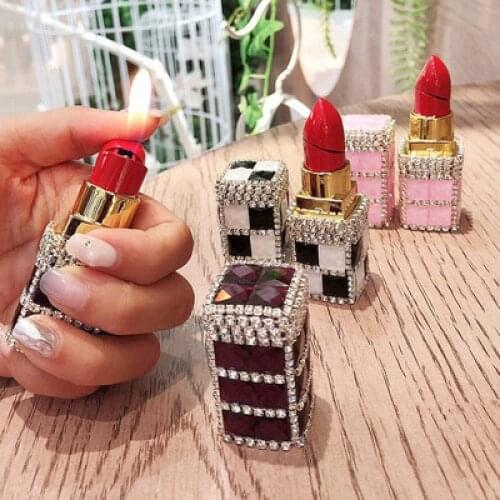 2021 Gift DIY Creative Butane Rhinestone Lighter Personality Female Compact Portable Diamond Lipstick Cigarette Lighter Gift