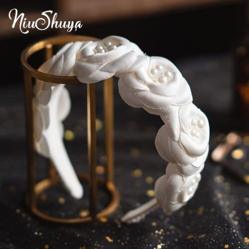 NiuShuya Roses Flower Headpieces Headdress White Headbands Pearl Hairbands For Bride Women Tiara Crown Wedding Hair Accessories