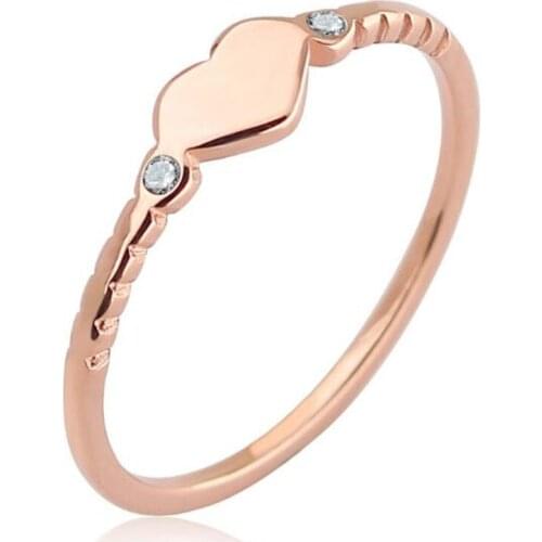 2mm new creative rose gold silver color crystal lip finger rings for women trendy stainless steel band ring bague Jewelry gifts