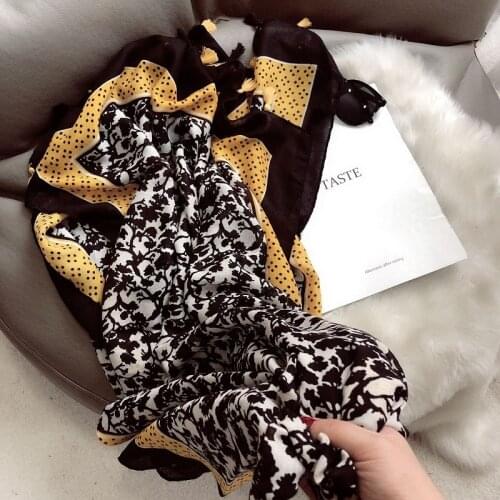 2020 Women Fashion Retro Black Floral Chain Scarf Autumn Winter Viscose Shawl Lady Wrap Pashmina Stole Bufandas Muslim Foulards