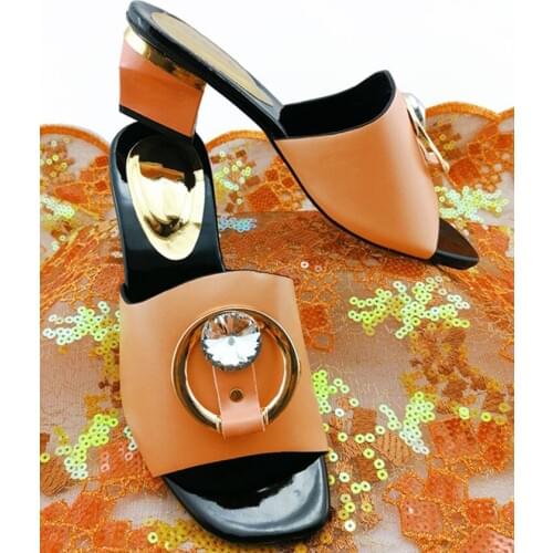 Hot sale peach women shoes with big crystal decoration African ladies sandals for dressing QS1908,heel 5.5CM