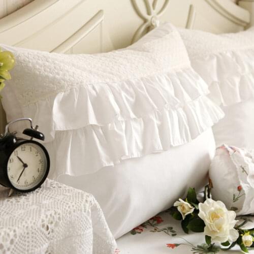 2pcs Super Luxury embroidery pillowcase all-match lace ruffle couple pillow case sweet bedroom bedding pillow cover decorative