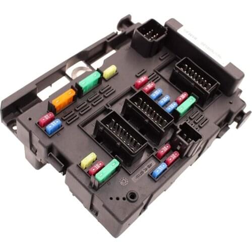 Car Fuse Box 9657608580 9650618280 Fits for Peugeot 206 207 C2 307 Picasso Senna