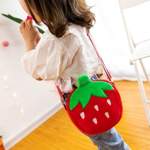 Korean Ins Cute Soft Girl Carrot Strawberry Plush Bag Student Japanese One Shoulder Slanting Plush Bag Cute Girl Bag Girls Toys