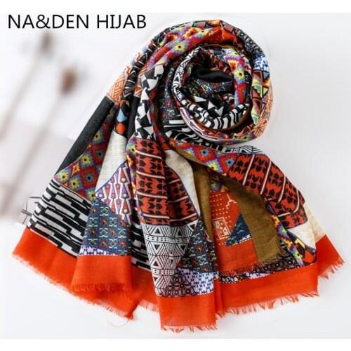 New design printing geometric muslim hijab women scarf/scarves wraps fashion shawl high quantity viscose bandana 10pcs/lot