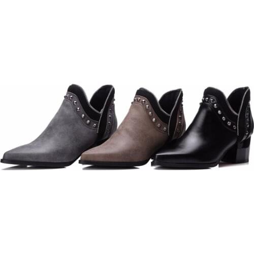 Ladies Ankle Bootie Big Size 34-48 Rivets Pointy Toe Riding Boots Short Plush Warm Botas Women Pumps Thick Square Heel In Winter