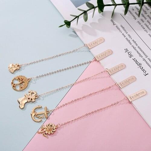 2pcs Christmas Bell Bookmark Office Study Stationery Fashion Book Pendant Alloy Book Page Clip Chain Decoration Folder Bookmarks