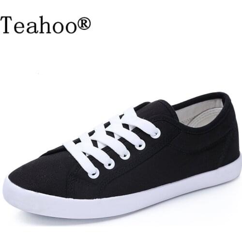 Womens Canvas Shoes 2017 New Spring Women Casual Vulcanized Shoes Lace-up Breathable Flat White Shoes zapatillas mujer Size 40
