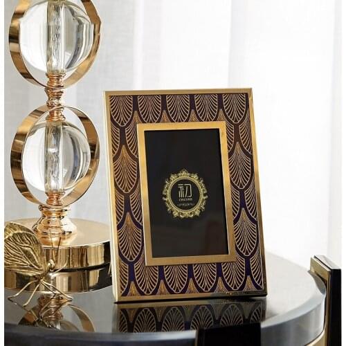 6 Inch European Style Light Luxury Metal Photo Frame Living Room Ornaments