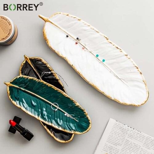 BORREY Banana Leaf Shape Ceramic Plate Gold Porcelain Dessert Jewelry Plate Dish Dinnerware Sushi Tableware Feather Storage Tray