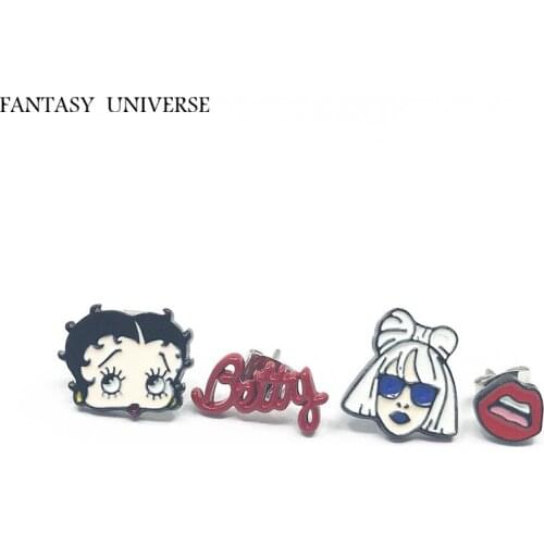 FANTASY UNIVERSE Stud Earrings