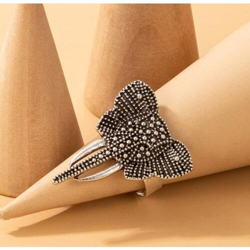 HuangTang 2021 NEW Vintage Exaggerated Elephant Rings for Women Ethnic Style Silver Color Knuckle Rings Party Hand Jewelry Gift