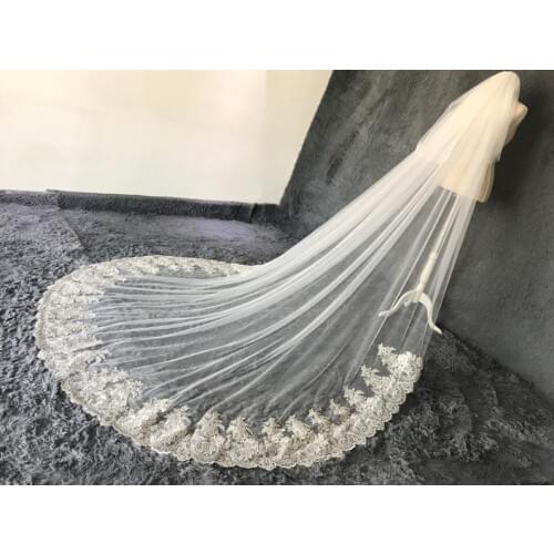 Veil Wedding,Bridal Veil,Lace Veil,Blusher Veil,Long Veil,Ivory Veil,White Veil,Flower applique Veil,2 Tier veil