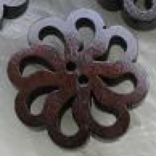 Useful 40 Pcs Hollow Round 2-Holes Sewing Scrapbooking DIY Wooden Buttons