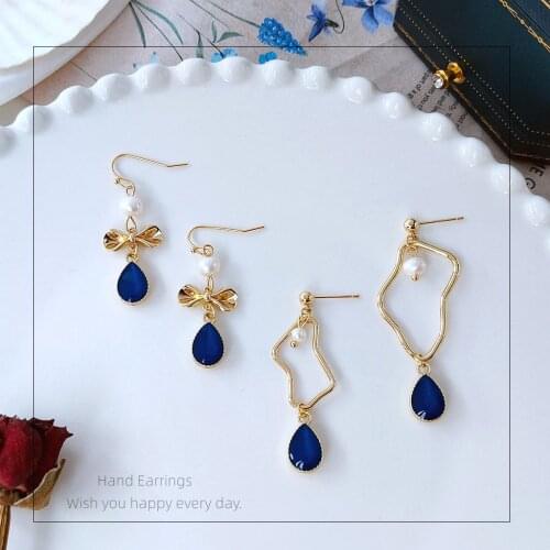 Stud Earrings for Women Fashionable Blue Water Drop Freshwater Pearl Earrings Geometric Luxury Pendant Jewelry Wholesale