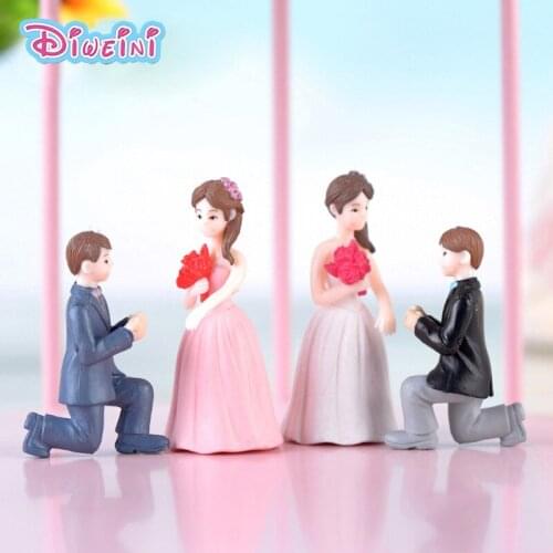 Lover Proposal Figures Romantic Character Girl Model Miniature Figurines Fairy home Garden Wedding Doll Decoration Girl toy gift