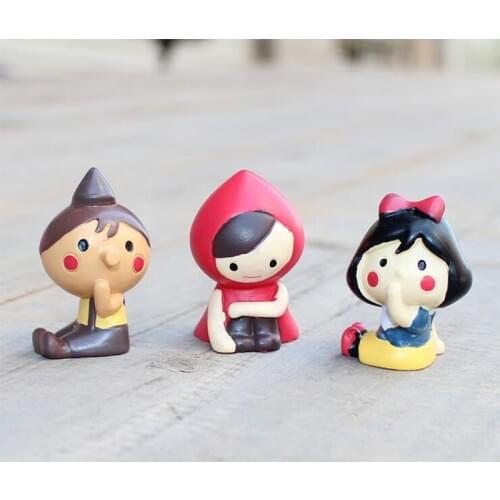 Sitting Red Cloth Hat Girl Miniature figurine Boy Decoration wedding Mini Fairy Garden statue Resin craft toy ornaments