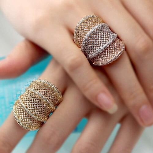 Bride Talk Elegant Temperament Varisized Ring Luxury Full Micro Paved Cubic Zircon Unique Jewelry For Women Wedding Anniversary