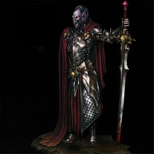 Resin Figure 1/24 Scale Model Kit Sci-Fi Vampire Warrior Assembling Model Resin Kit Colorless Self-Assembled Toys R371