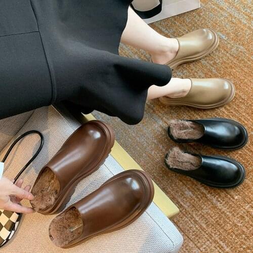 SAWM Women's Slippers