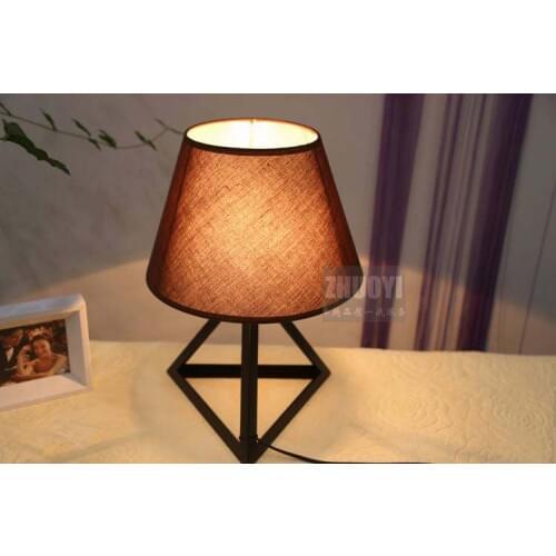Modern Wood Table Lamp E27 AC110V-240V EU US Plug Student Table Lamp Bedroom Bedside Lamp Indoor Living Room Bedroom Lamp