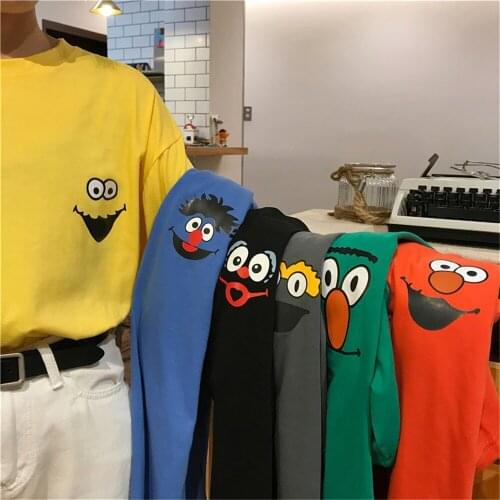 New Cartoon Smile Face Print T-Shirts Women Summer 2021 Graphic Tees Funny Shirts For Girl Cute Tshirts Loose O-Neck Simple Tops