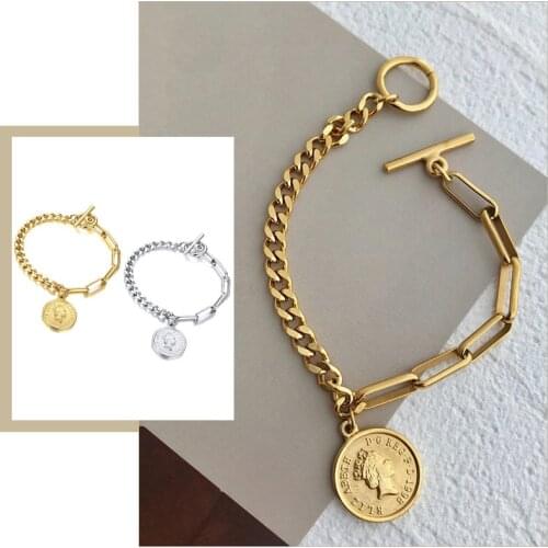 Stylish Lara Chain Women Bracelets Wide Link with Elizabeth Coin Charm Bracelet Candid Lady Fashion Jewelry T Closure