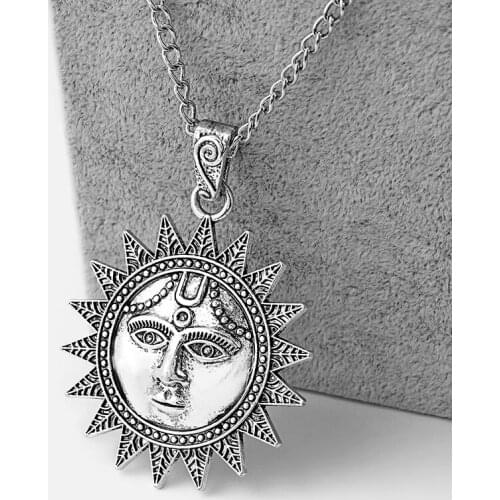 1PCS Vintage Tone Abstract Large Sun Shape Charm Pendant Lagenlook Chain Necklace Choker