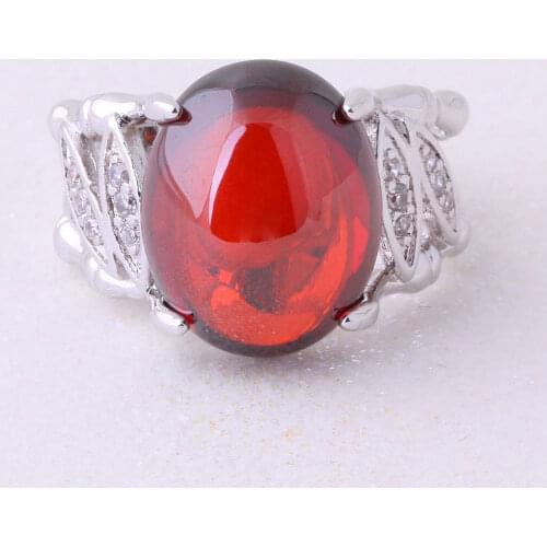 Love Monologue Top Quality Vintage Red imitation Garnet Oval Silver Color Ring for Women Jewelry J0622