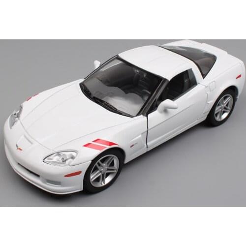 Diecast 1:24 Scale 2007 Chevrolet Cortway Z06 Alloy Car Model Simulation Collection Sports Vehicle Decoration Boy Gift Display