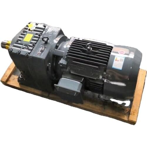 RF97 Helical gear reducer with motor reduction motor providing torque