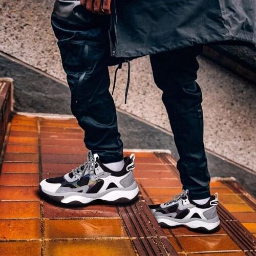 Men Casual Shoes Sneakers Fashion Light Breathable Man 2020 Blade Summer Running Shoe Mens Mesh Sports