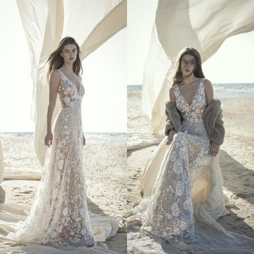 2021 Wedding Dresses V Neck Lace Appliques Beads Sequins Bridal Gowns Custom Made Sweep Train A Line Beach Wedding Dress